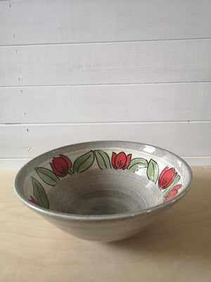 Open image in slideshow, Medium Serving Bowl
