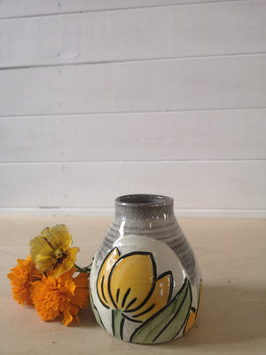 Open image in slideshow, Floral Bud Vase
