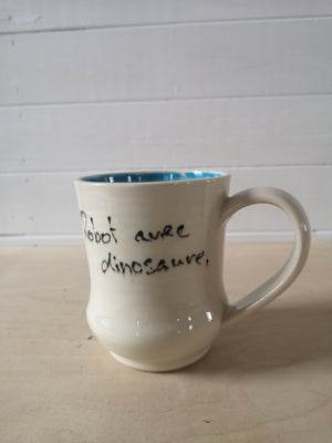 "Robot avec dinosaure" mug